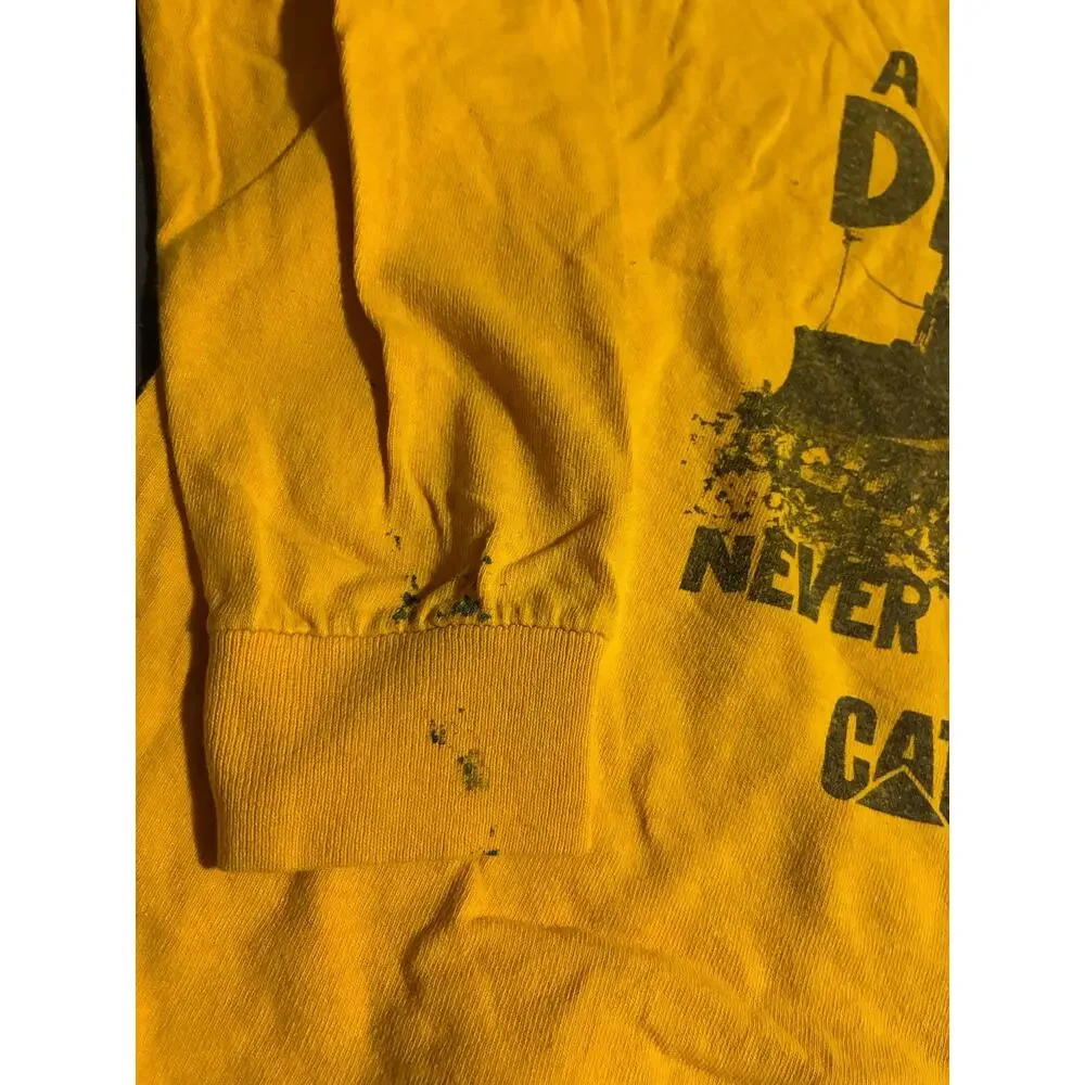 CAT Long Sleeve Shirt Unisex XS A Little Dirt Never Hurt Yellow Graphic Workwear - Picture 3 of 4